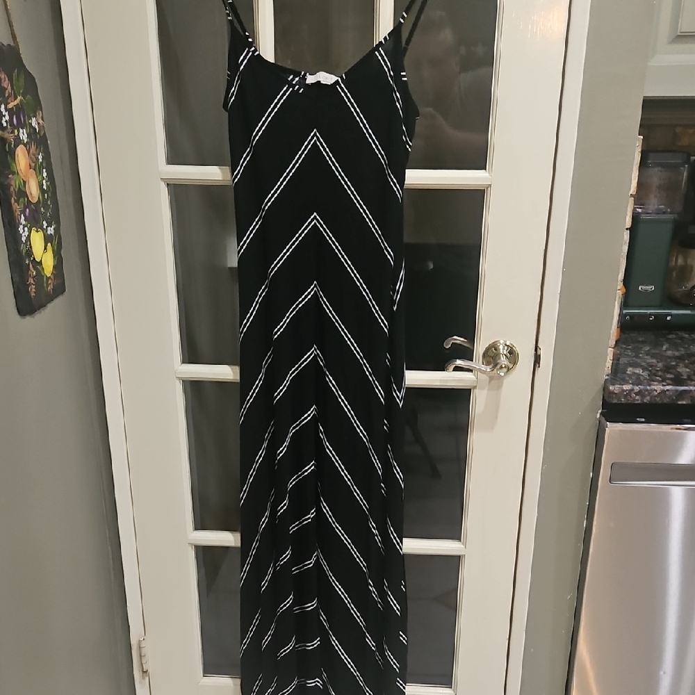LOFT Black and White Maxi Dress